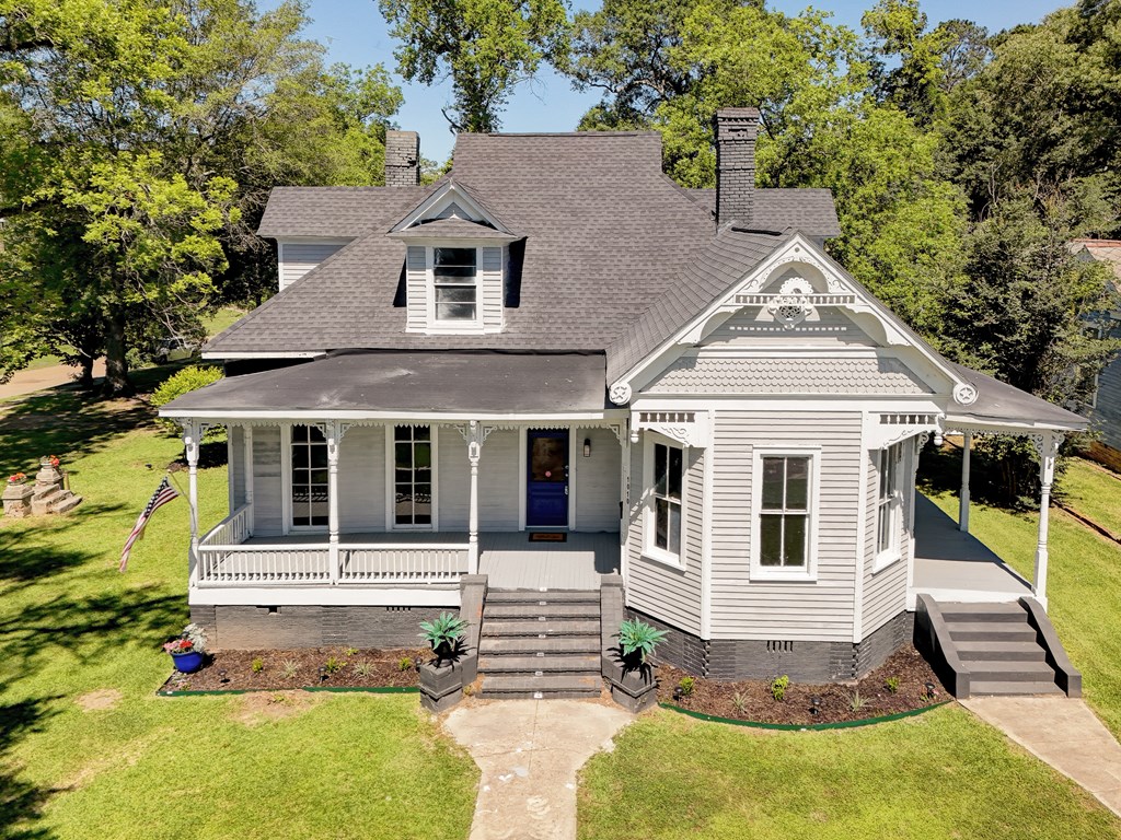 1010 Church Property Photo 4