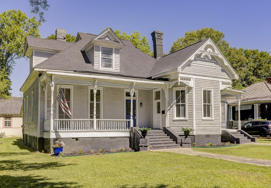 1010 Church Property Photo 12