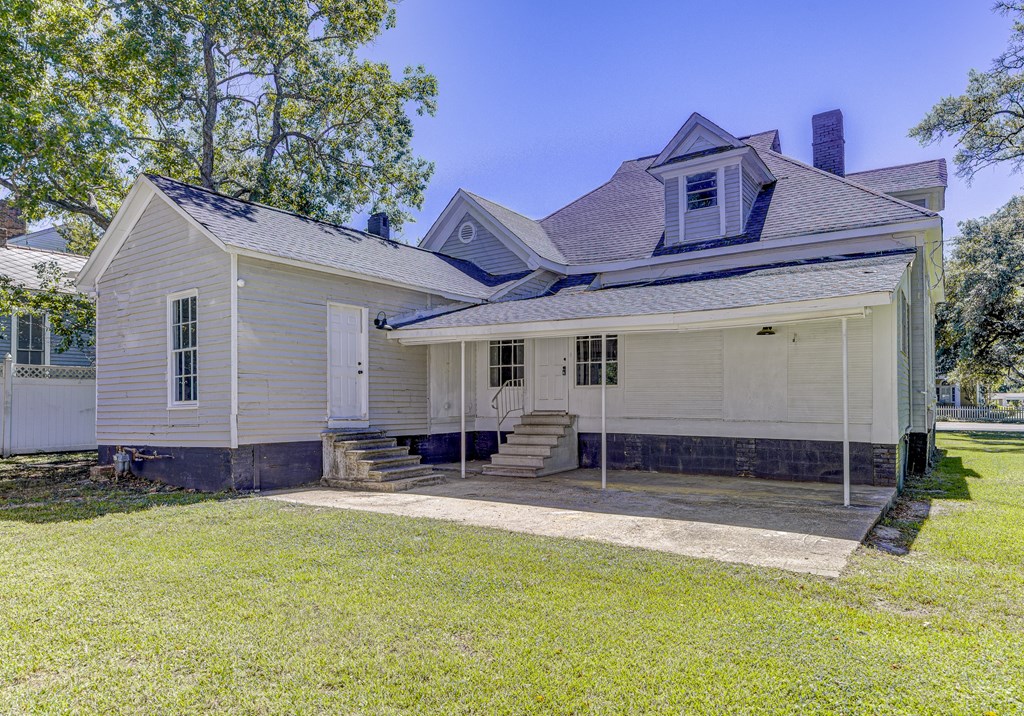 1010 Church Property Photo 15