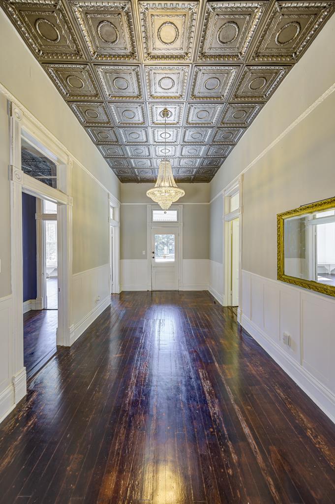 1010 Church Property Photo 16