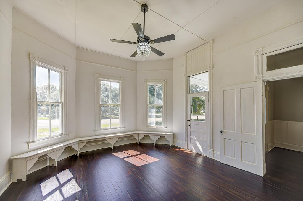 1010 Church Property Photo 21