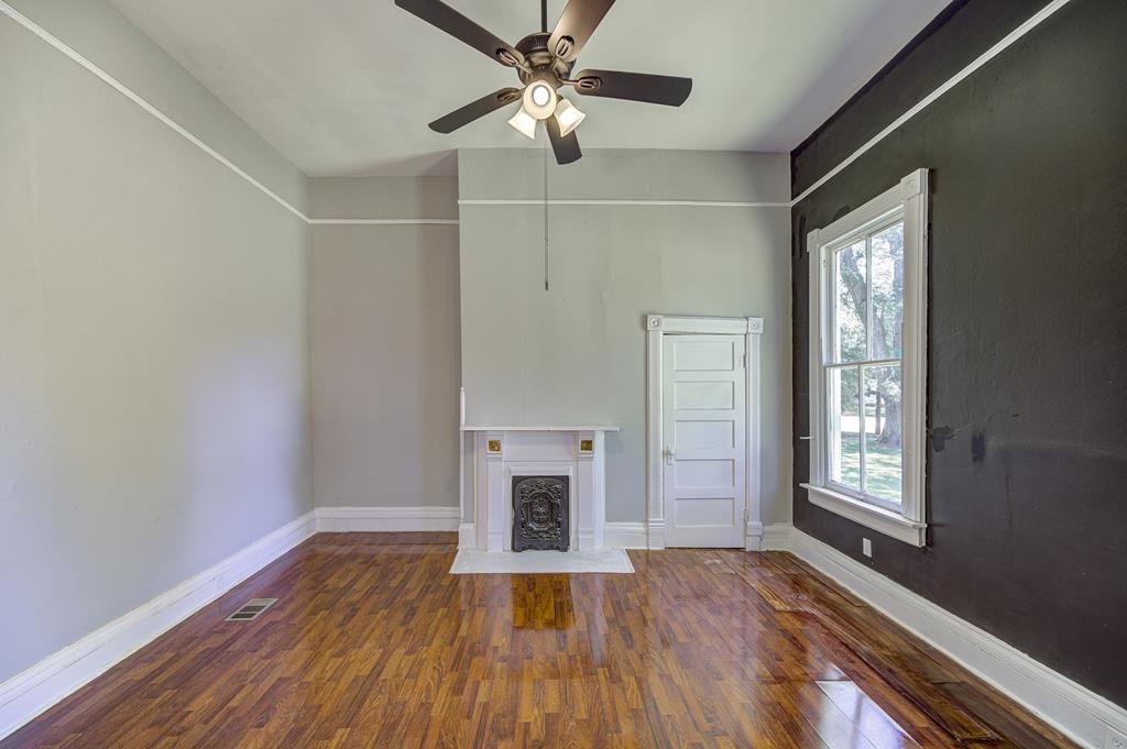 1010 Church Property Photo 36