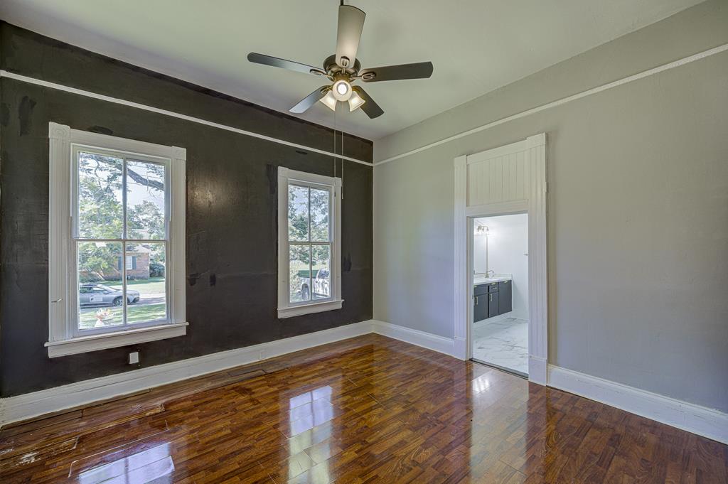 1010 Church Property Photo 37