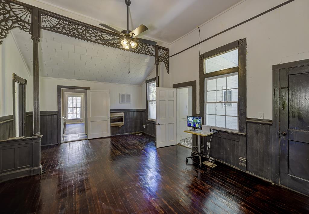 1010 Church Property Photo 47