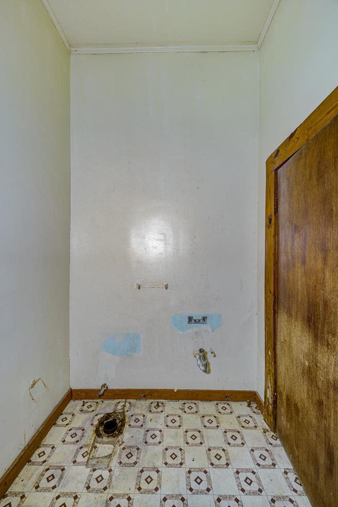 1010 Church Property Photo 77