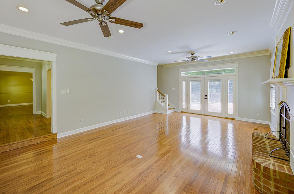 110 King Arthur's Ridge Property Photo 13