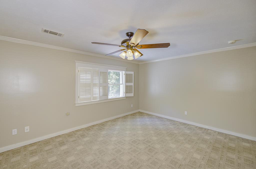 110 King Arthur's Ridge Property Photo 18