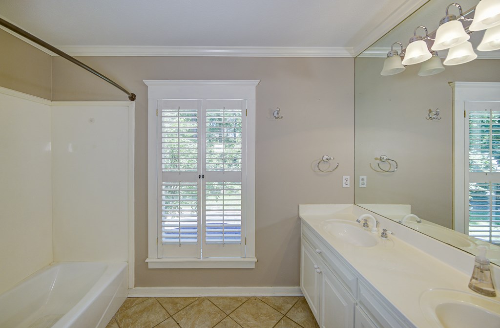 110 King Arthur's Ridge Property Photo 31