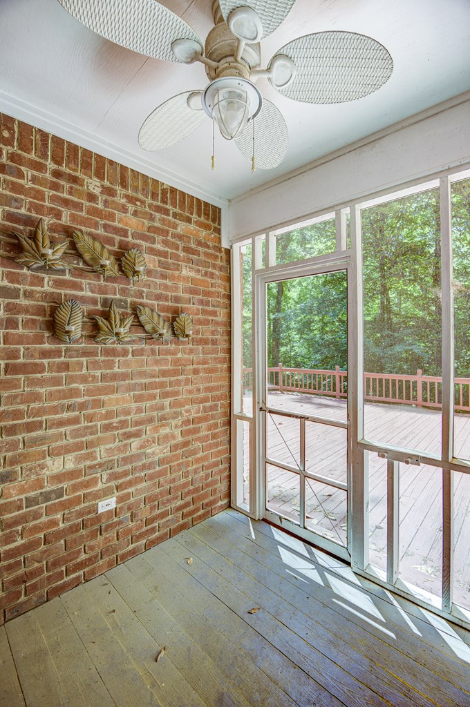 110 King Arthur's Ridge Property Photo 35