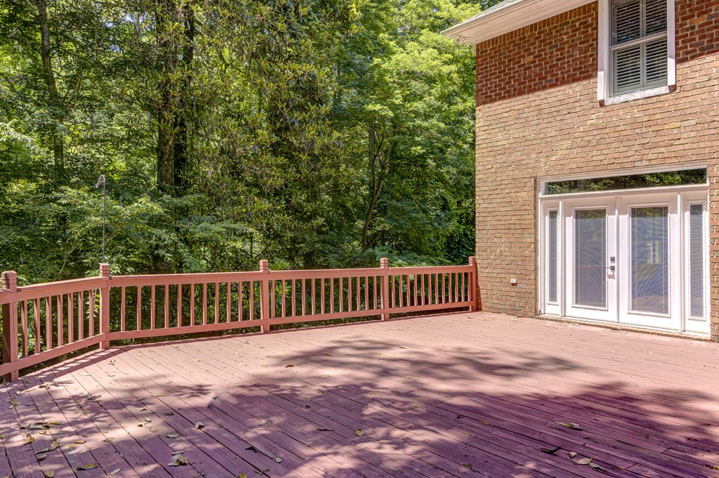 110 King Arthur's Ridge Property Photo 37