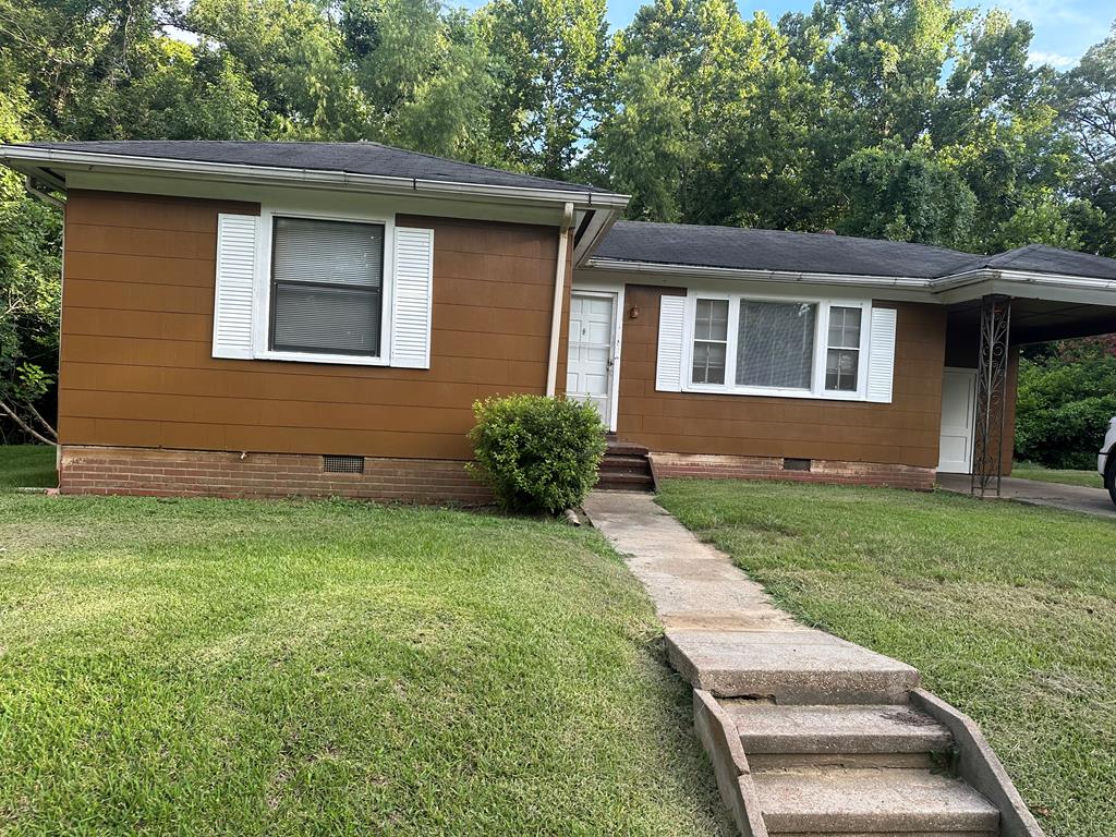 118 Summer Dr Property Photo 1