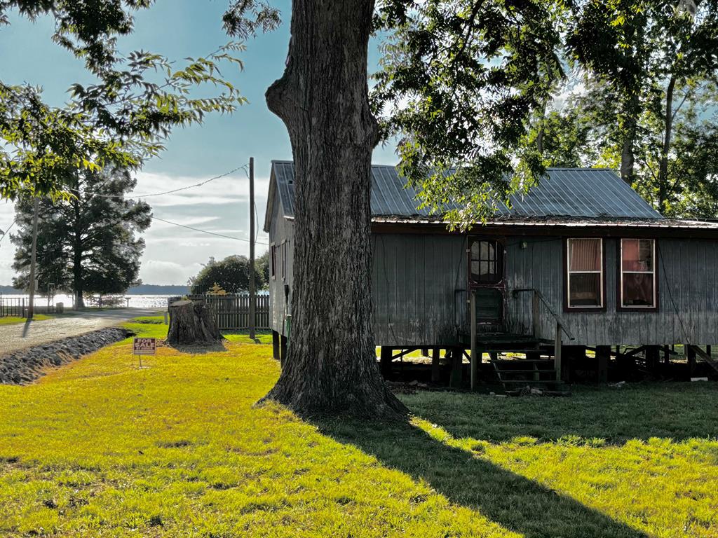 116 Catfish Alley Property Photo 1