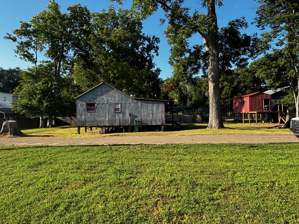 116 Catfish Alley Property Photo 3