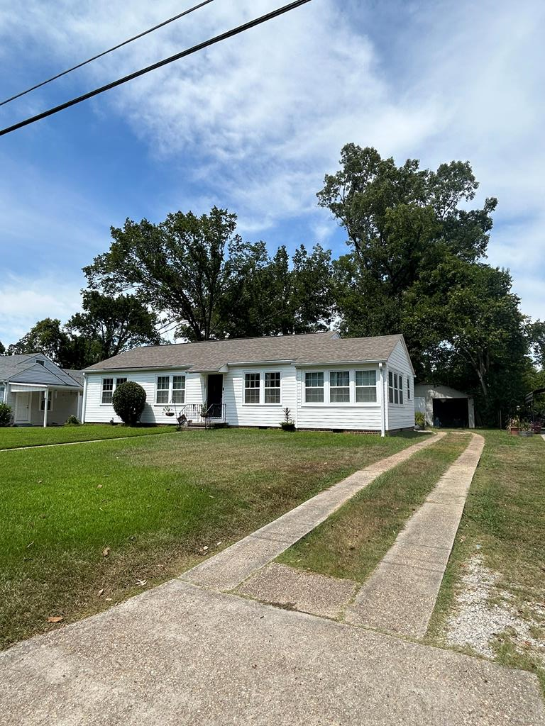 105 Stonewall Dr. Property Photo 1