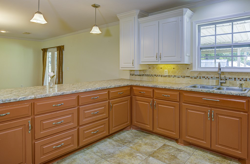 6104 Indiana Ave Property Photo 4