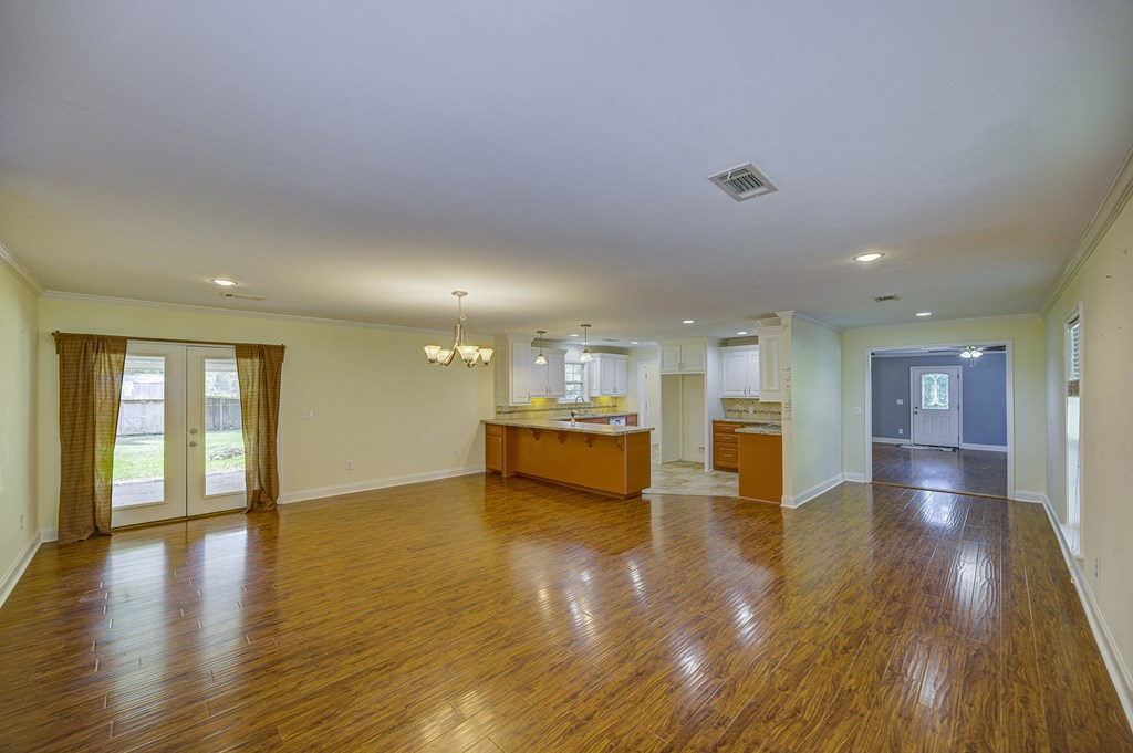 6104 Indiana Ave Property Photo 9
