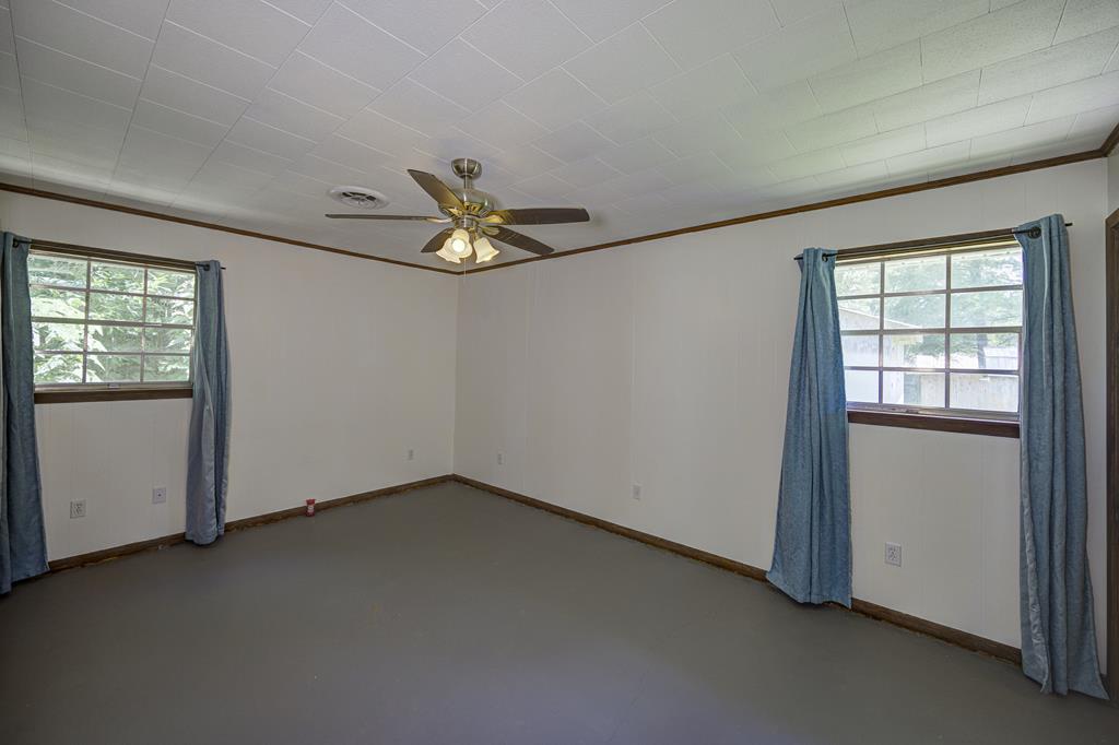 6104 Indiana Ave Property Photo 17