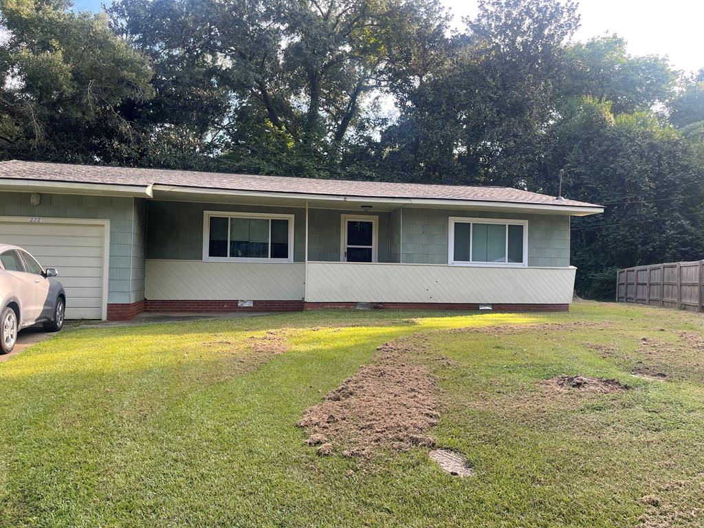 222 Rhodes Property Photo 1