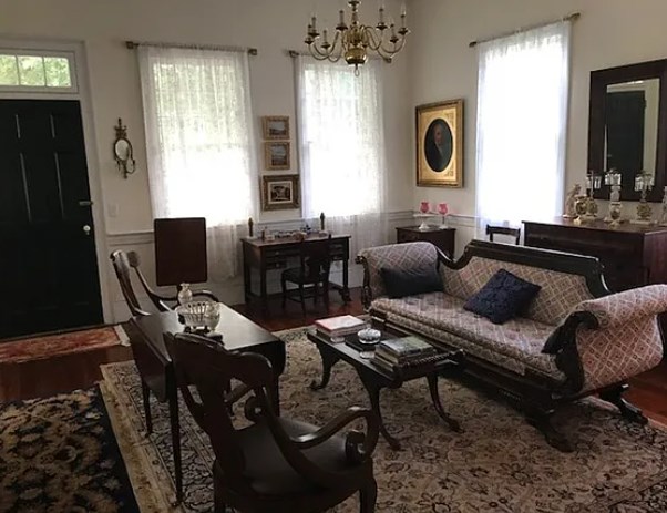 701 Church St Property Photo 8