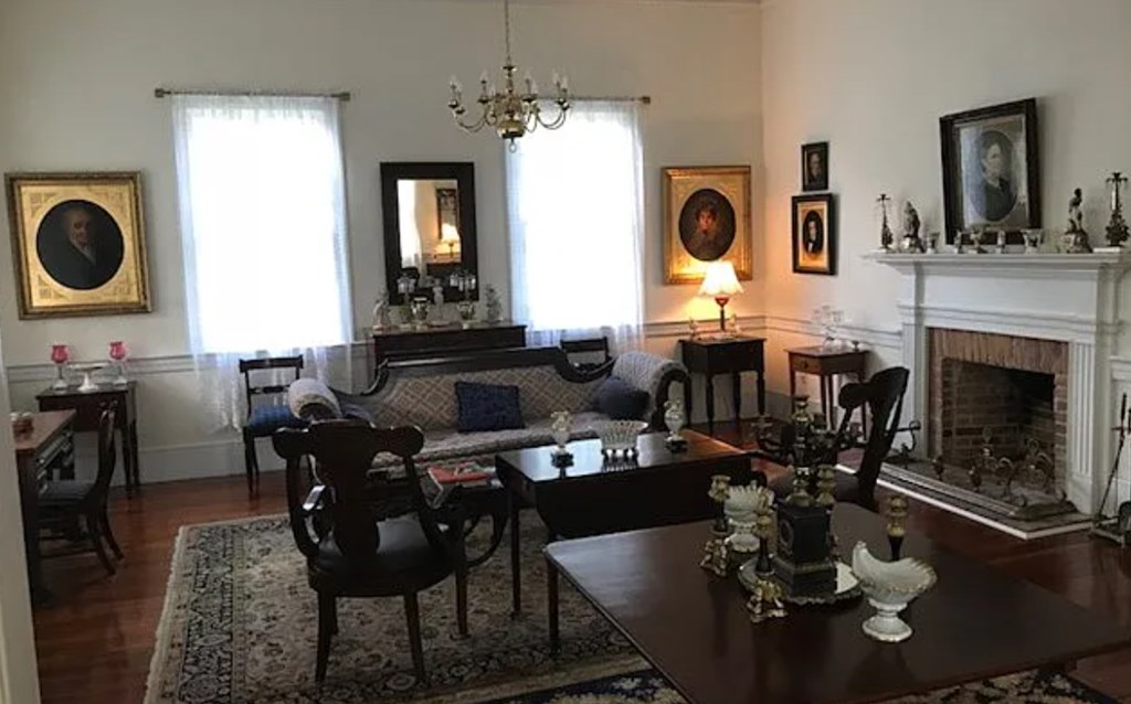 701 Church St Property Photo 9