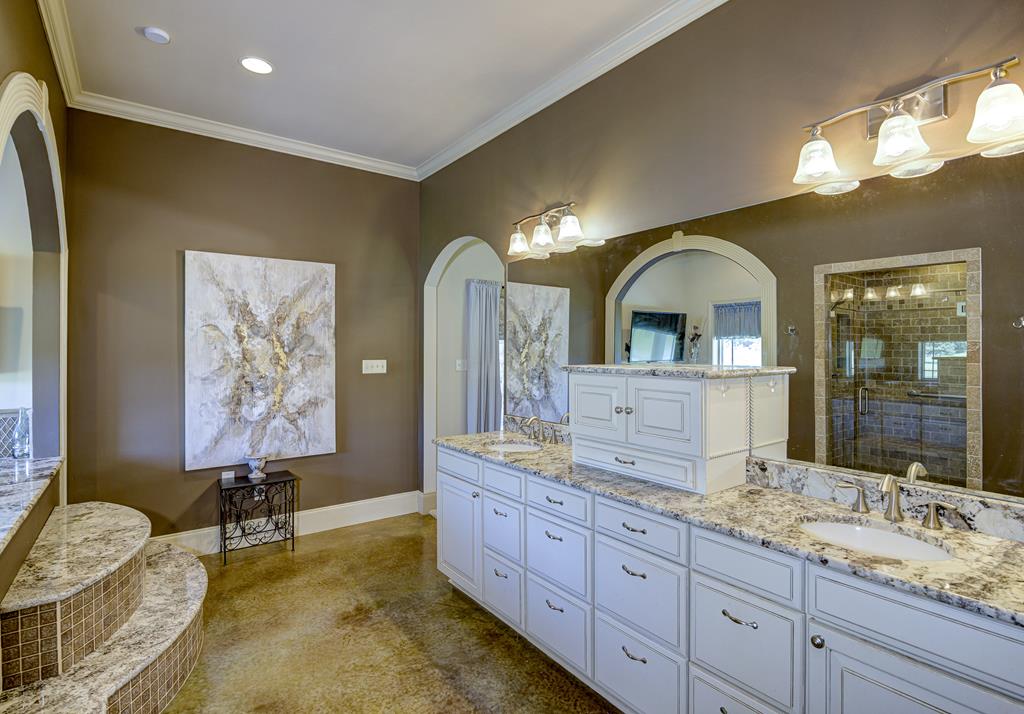 1832 Paul Barrett Drive Property Photo 26