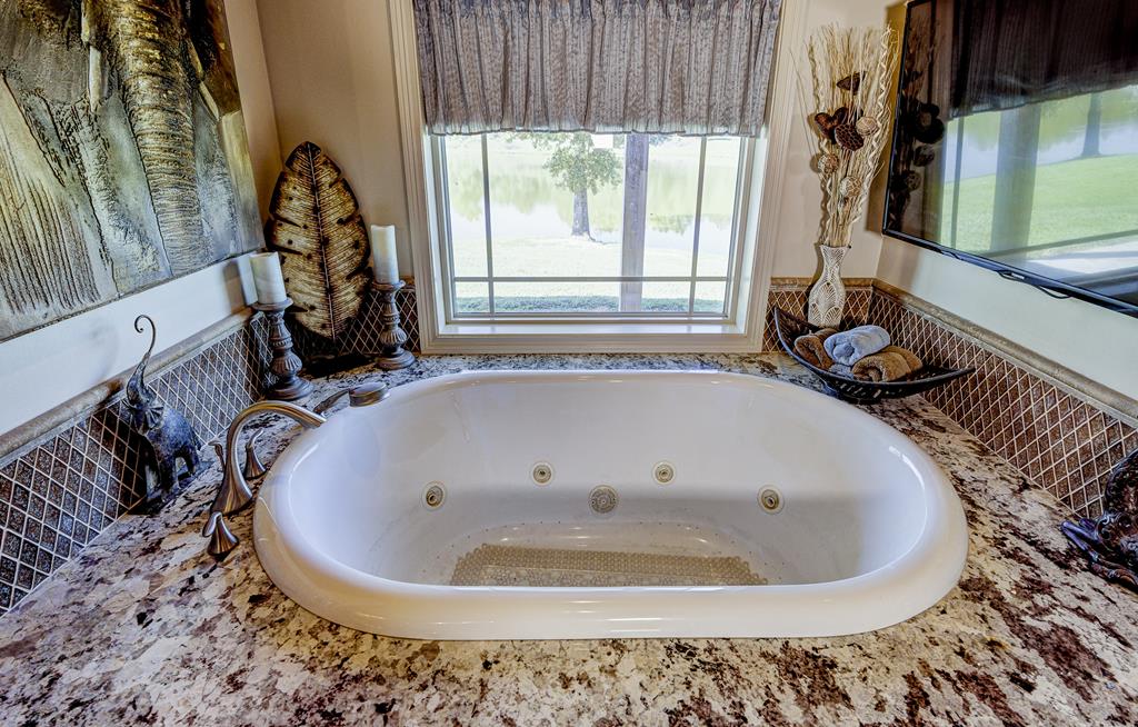 1832 Paul Barrett Drive Property Photo 28