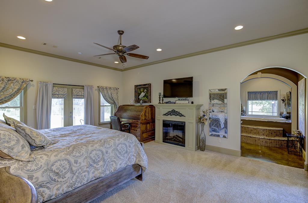 1832 Paul Barrett Drive Property Photo 30