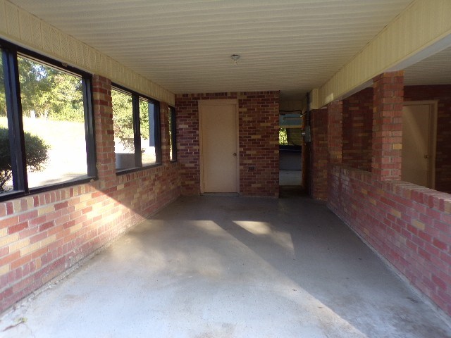 41 Faulk St Property Photo 8