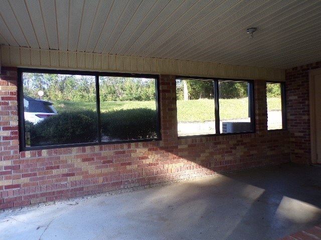 41 Faulk St Property Photo 9