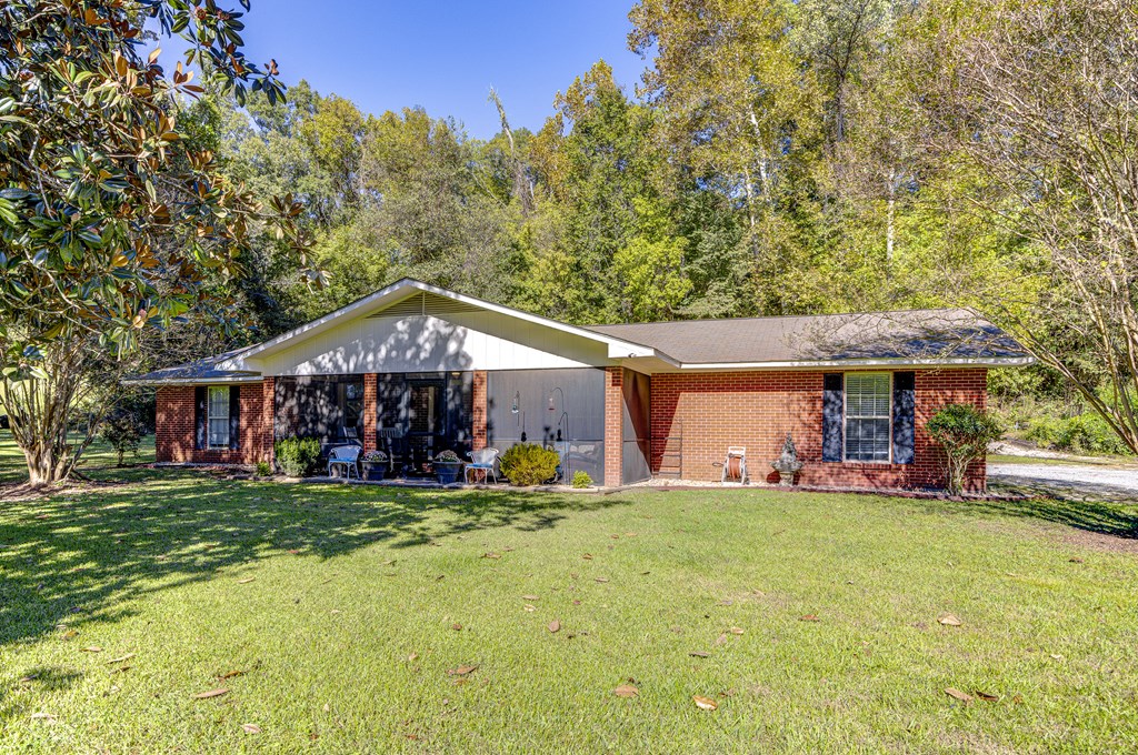 300 Wells Property Photo 3