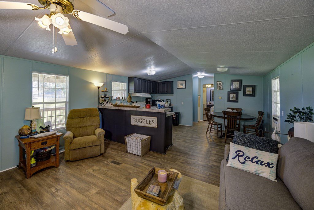 156 Pine Tree Property Photo 15