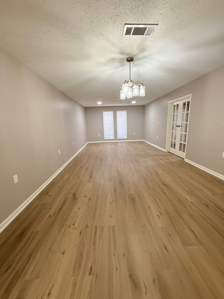 421 Allen Place Property Photo 17