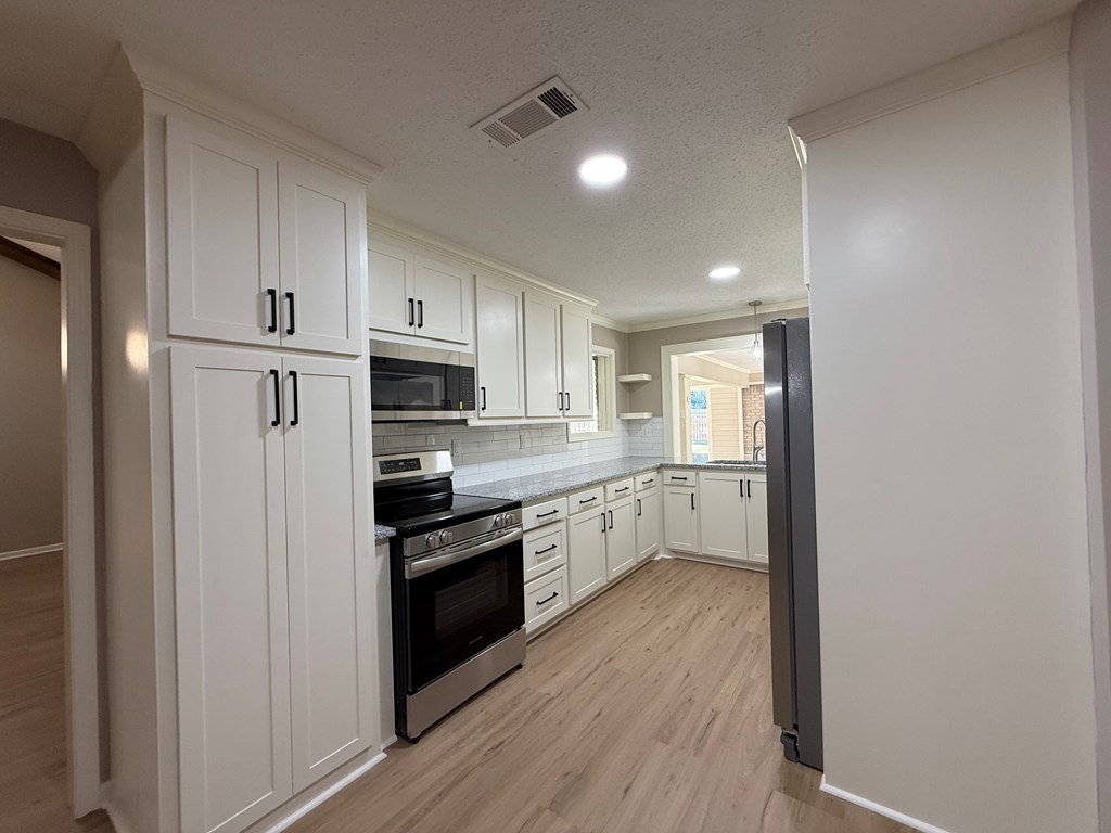 421 Allen Place Property Photo 19