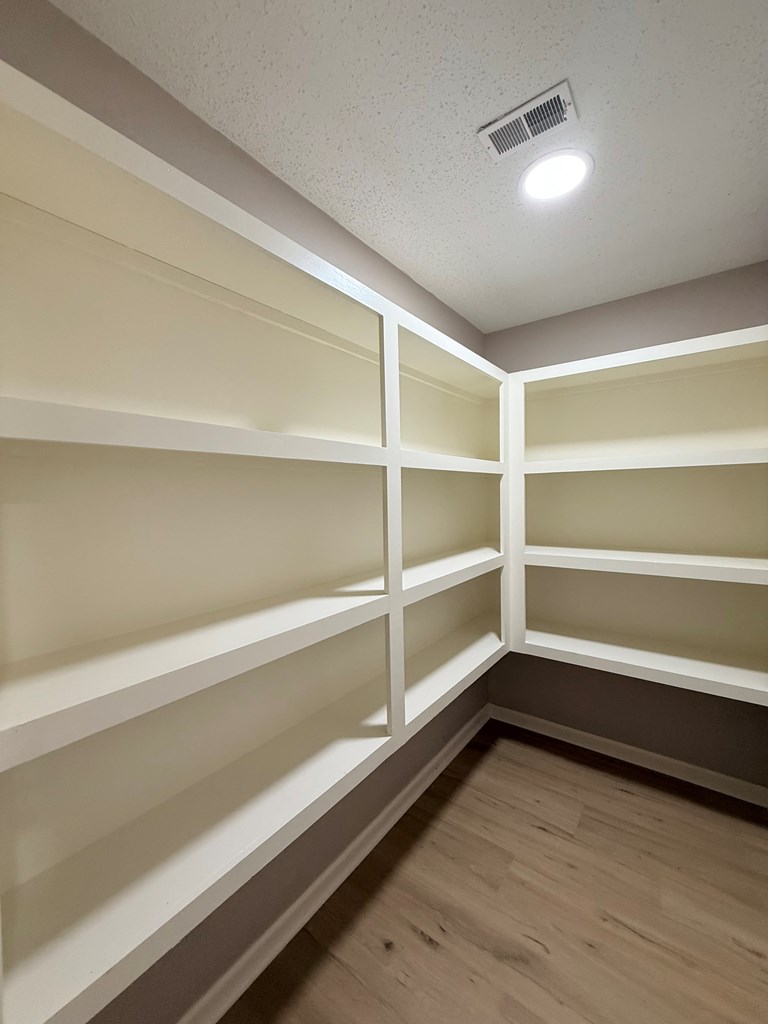 421 Allen Place Property Photo 31