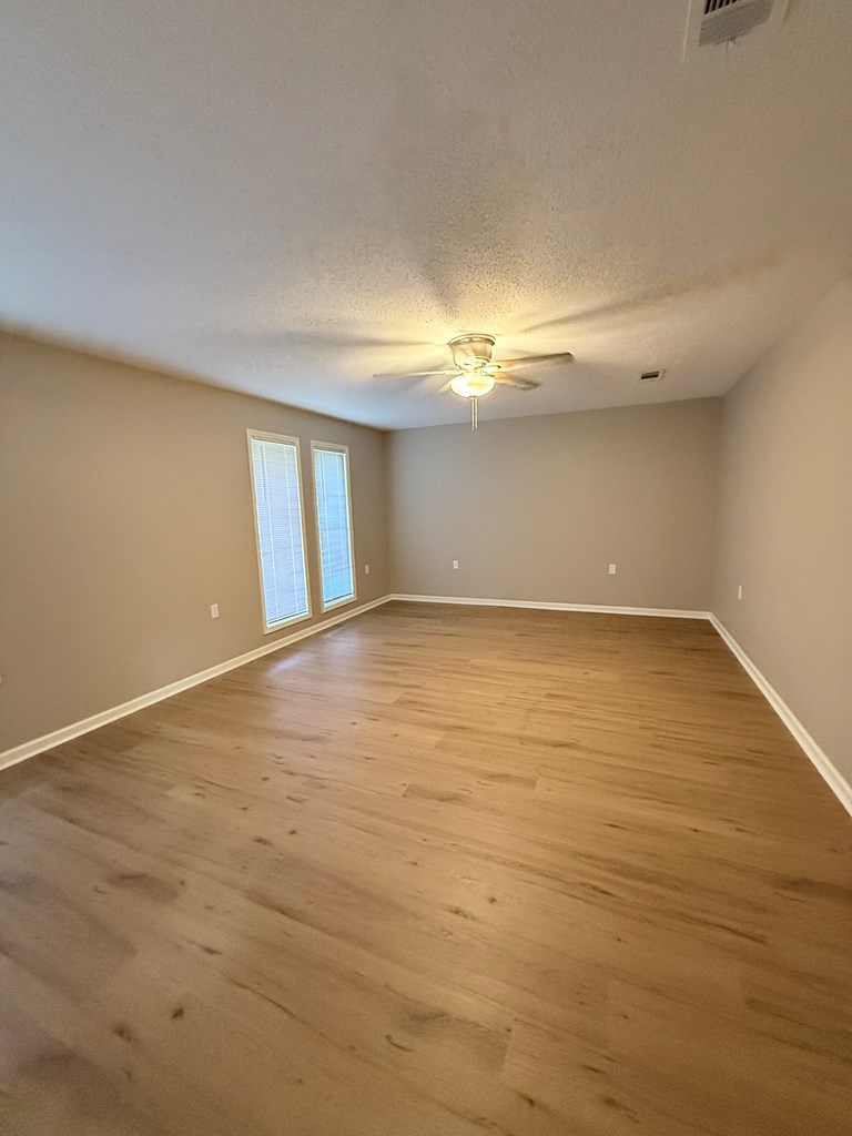 421 Allen Place Property Photo 32