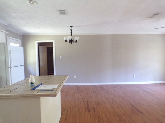 4 Alexander Rd Property Photo 15