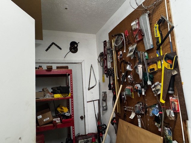 108 Brookwood Lane Property Photo 29