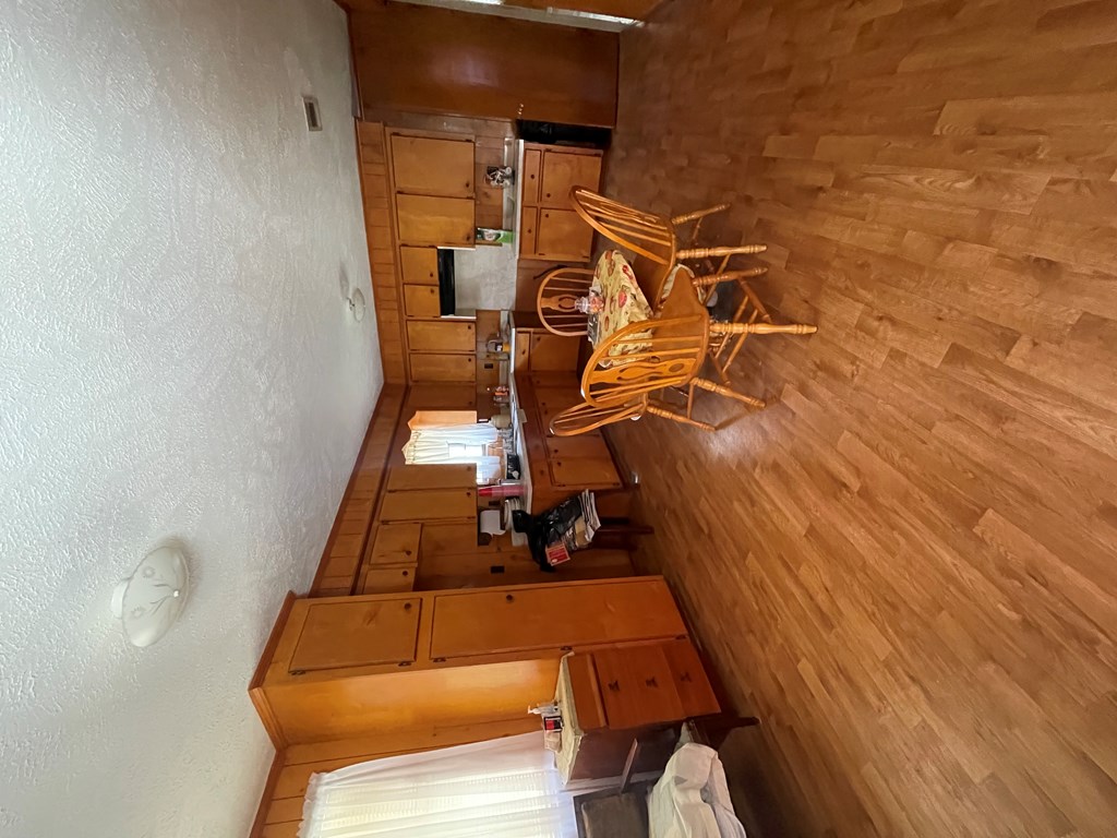 1273 Jonas Flaggs Rd Property Photo 8