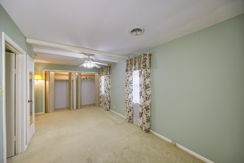 122 Bellwood Drive Property Photo 15