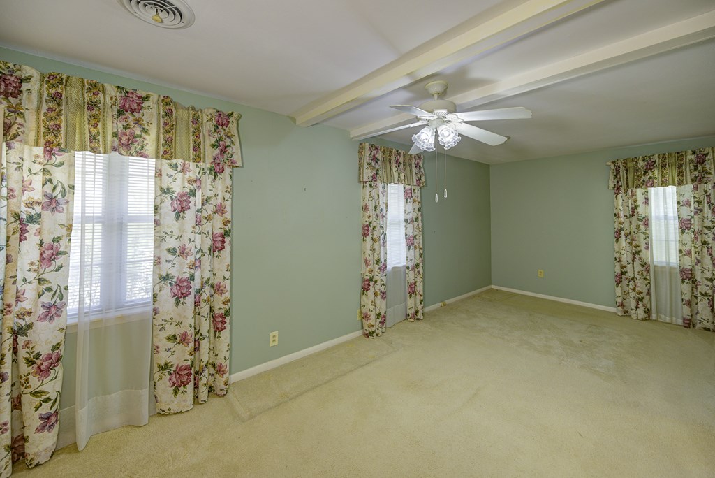 122 Bellwood Drive Property Photo 16