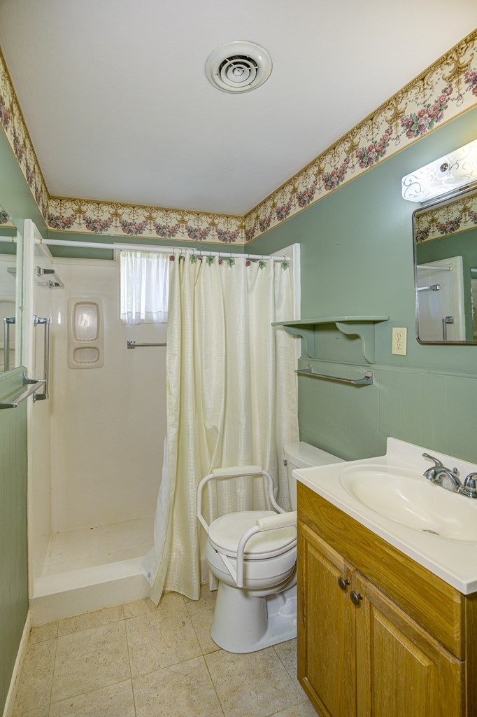 122 Bellwood Drive Property Photo 18