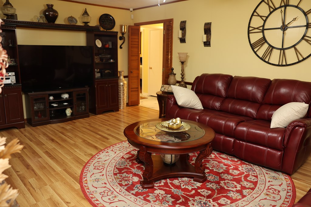 165 Lake Circle Property Photo 10