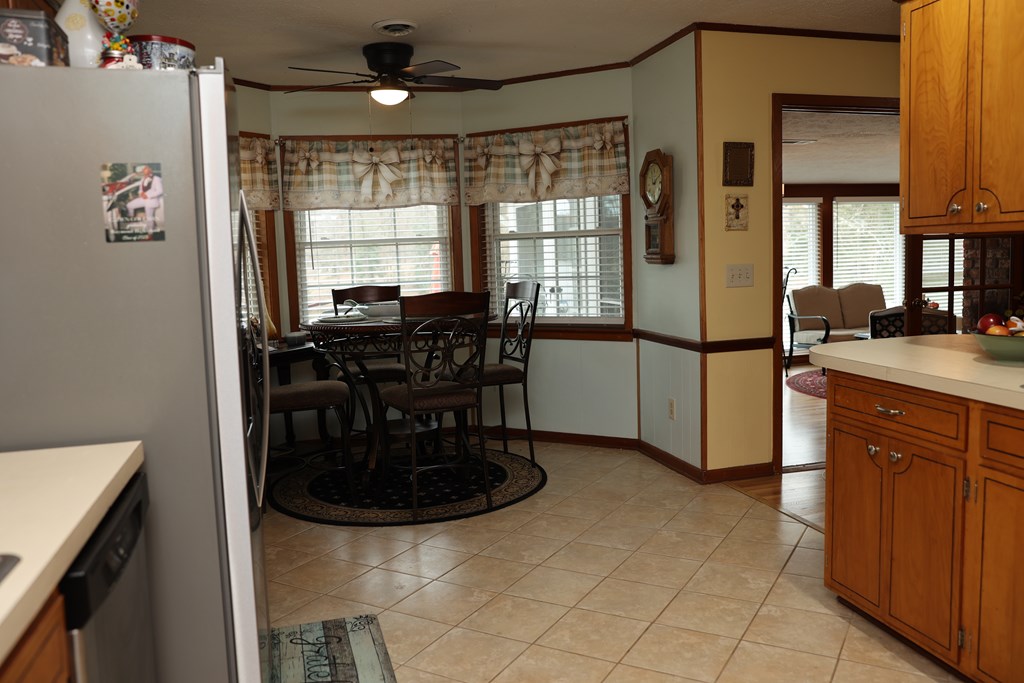 165 Lake Circle Property Photo 14