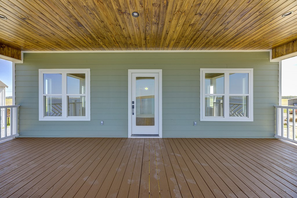 2410 Eagle Lake Shore Road Property Photo 6