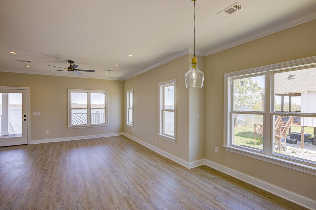 2410 Eagle Lake Shore Road Property Photo 8