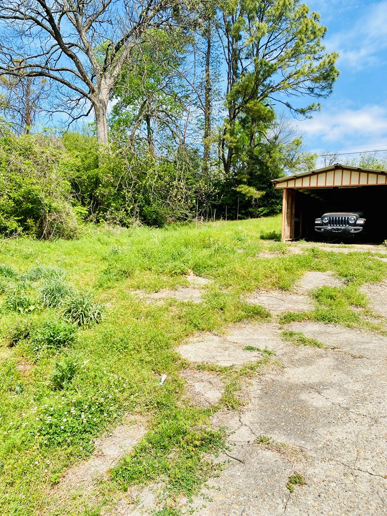 1417 East Ave Property Photo 11