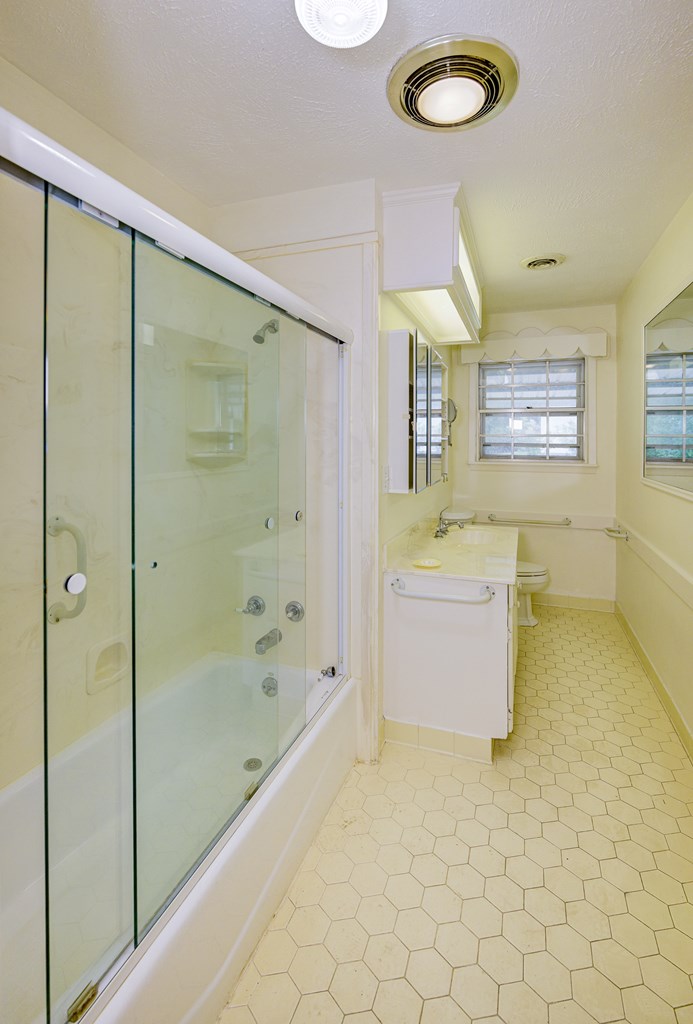 412 Allen Pl Property Photo 25