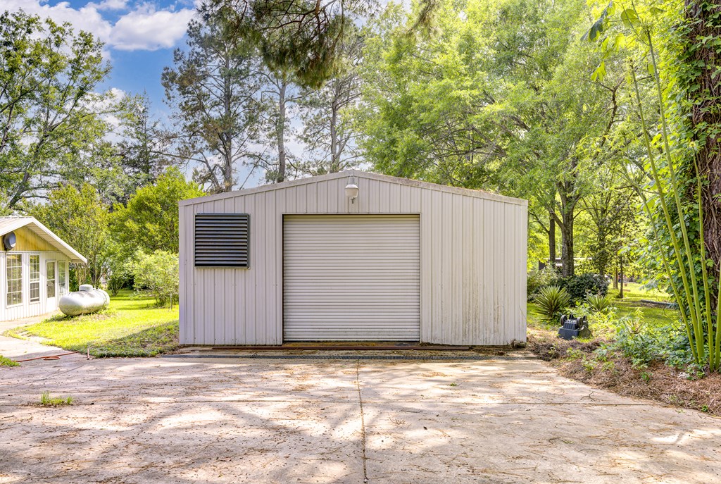 412 Allen Pl Property Photo 50