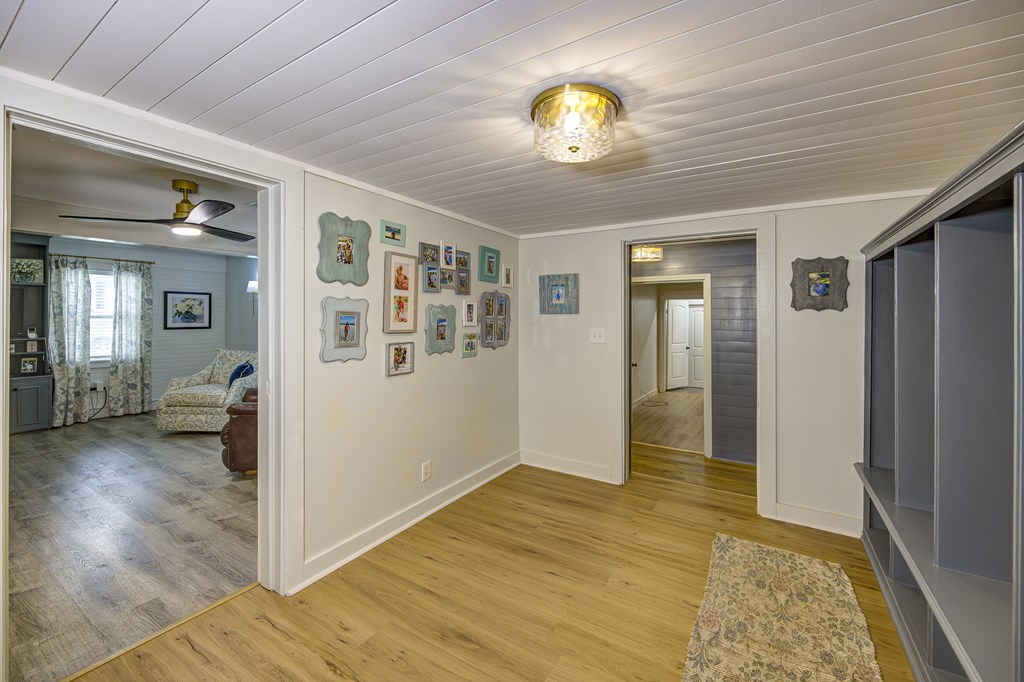 2200 Wilson St Property Photo 13