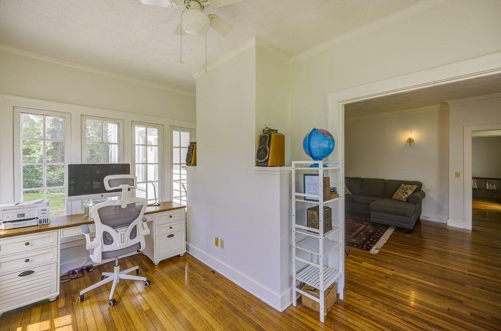 1600 Vicklan Street Property Photo 10
